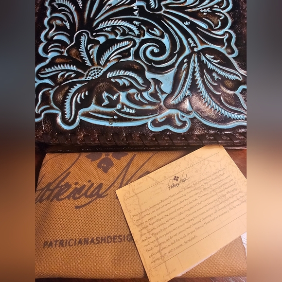 Set - Picture 7 of 11